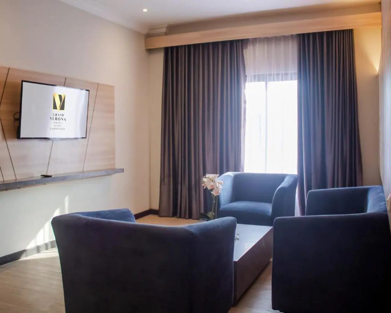 Hotel photo